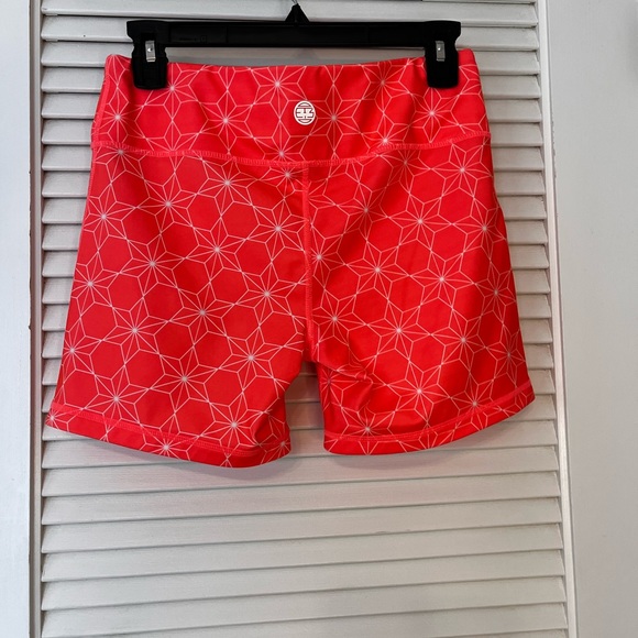 Workout/ bike shorts - Picture 4 of 4